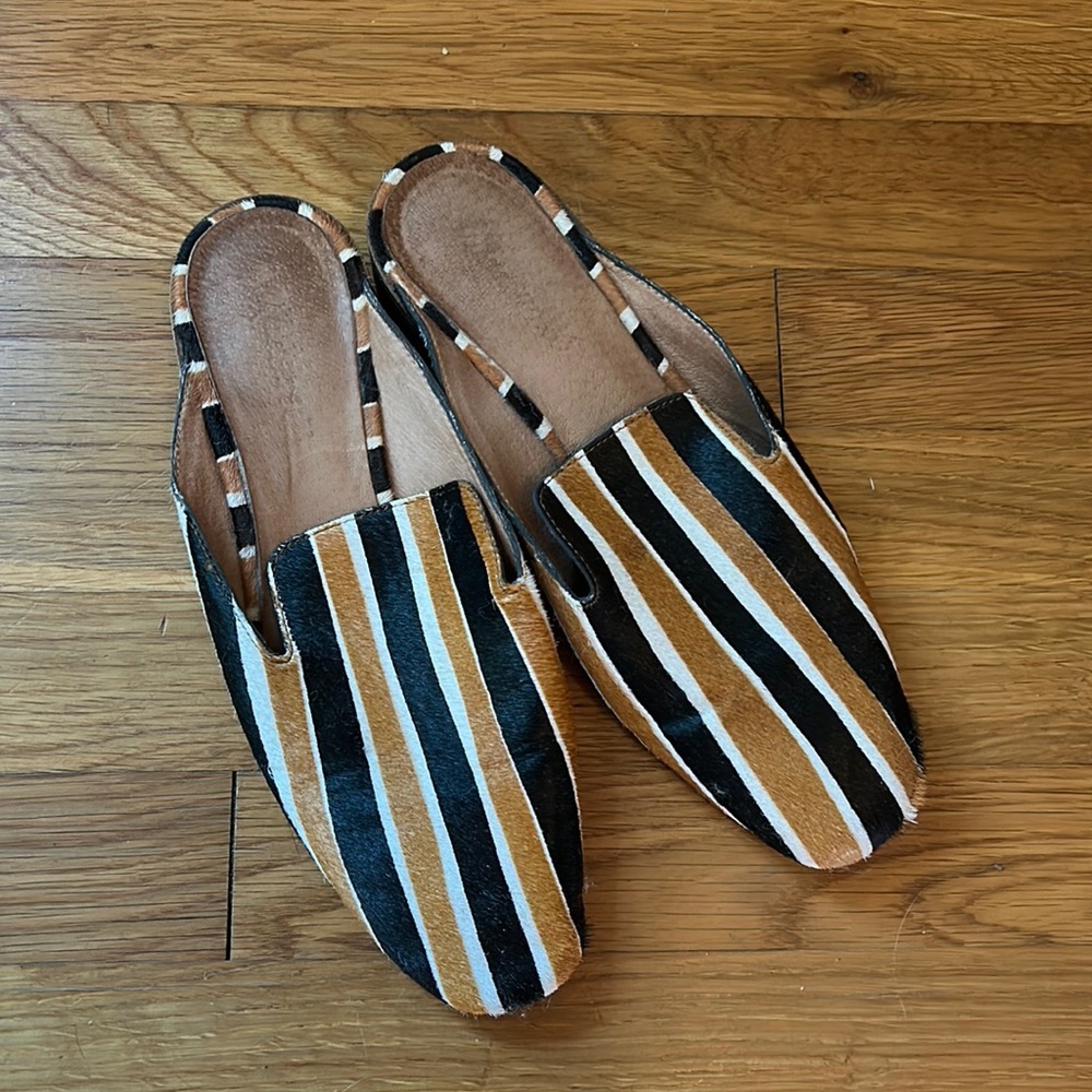 Madewell stripped fur mules. Multi colored (brown, white, black). Size 8.5.